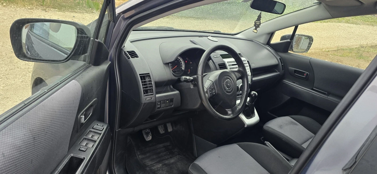 Mazda 5 1.8i, снимка 9 - Автомобили и джипове - 56515709