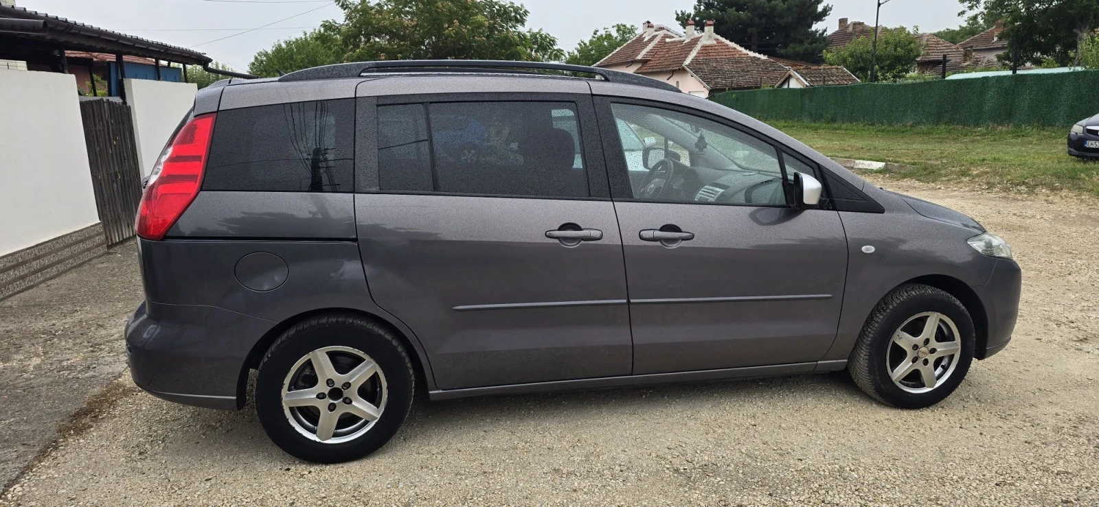 Mazda 5 1.8i, снимка 6 - Автомобили и джипове - 56515709