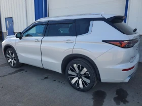 Mitsubishi Outlander 2.5l Sel - 25000 € / 48895.75 лв. - 52596767 2