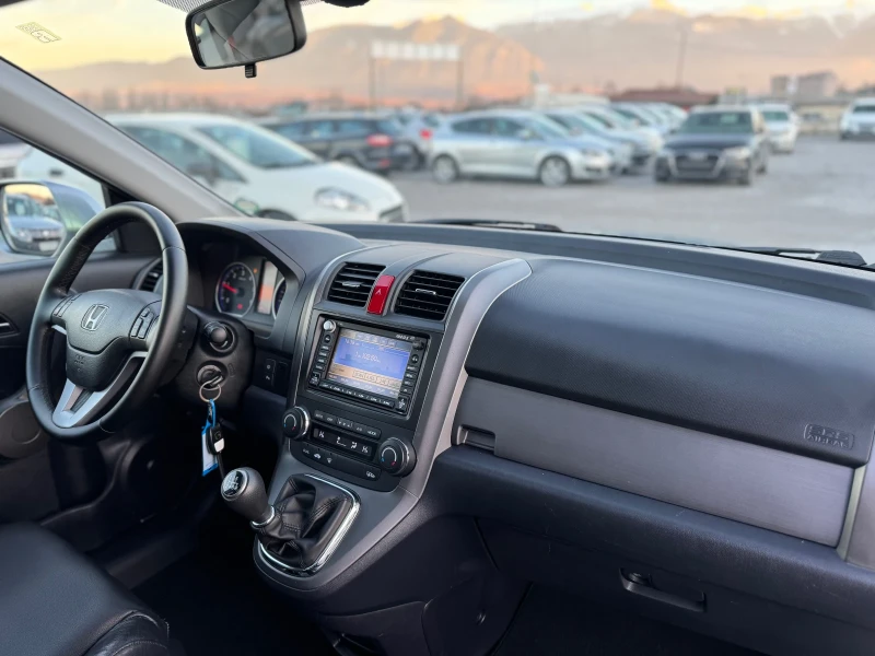 Honda Cr-v 2.2I-CDTI/XENON/KOJA/ PANORAMA/NAVI/FULL/NEW/TOP, снимка 10 - Автомобили и джипове - 48381678