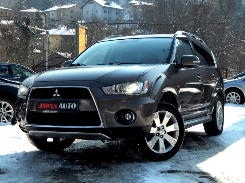 Mitsubishi Outlander 2.4i 170hp 4x4 AUTOMATIC с Гаранция! ТОП!!!, снимка 1 - Автомобили и джипове - 49207565