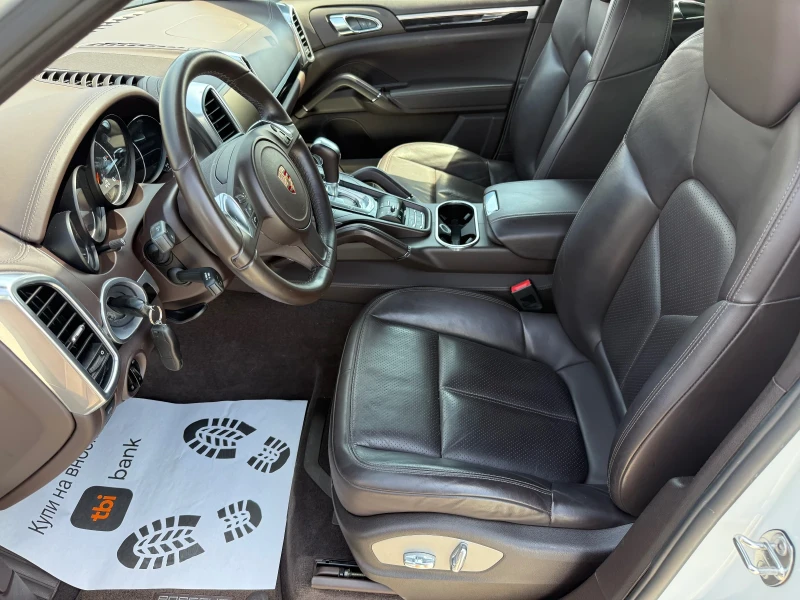 Porsche Cayenne (KATO НОВА), снимка 11 - Автомобили и джипове - 51148716
