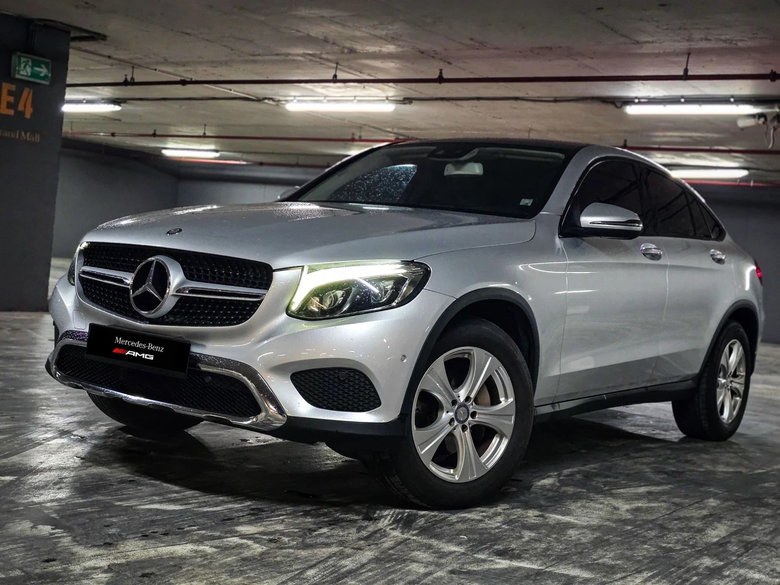 Mercedes-Benz GLC 250 9G SPORT COUPE! 4MATIC, KAMERA, AMBIENT, FULL LED! - изображение 4