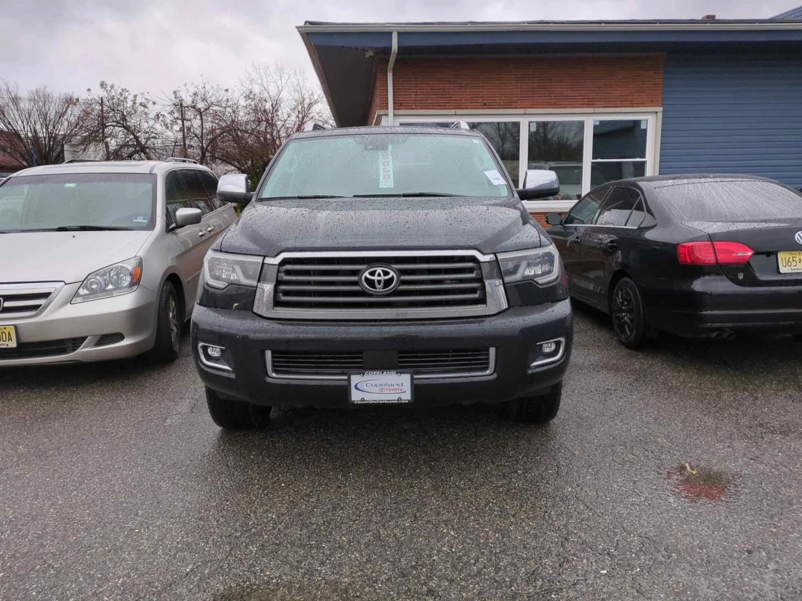 Toyota Sequoia Limited  - изображение 3
