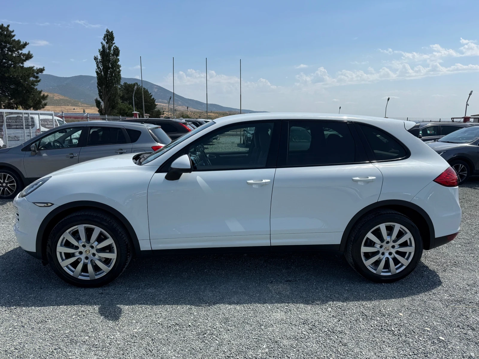 Porsche Cayenne (KATO НОВА) - изображение 10