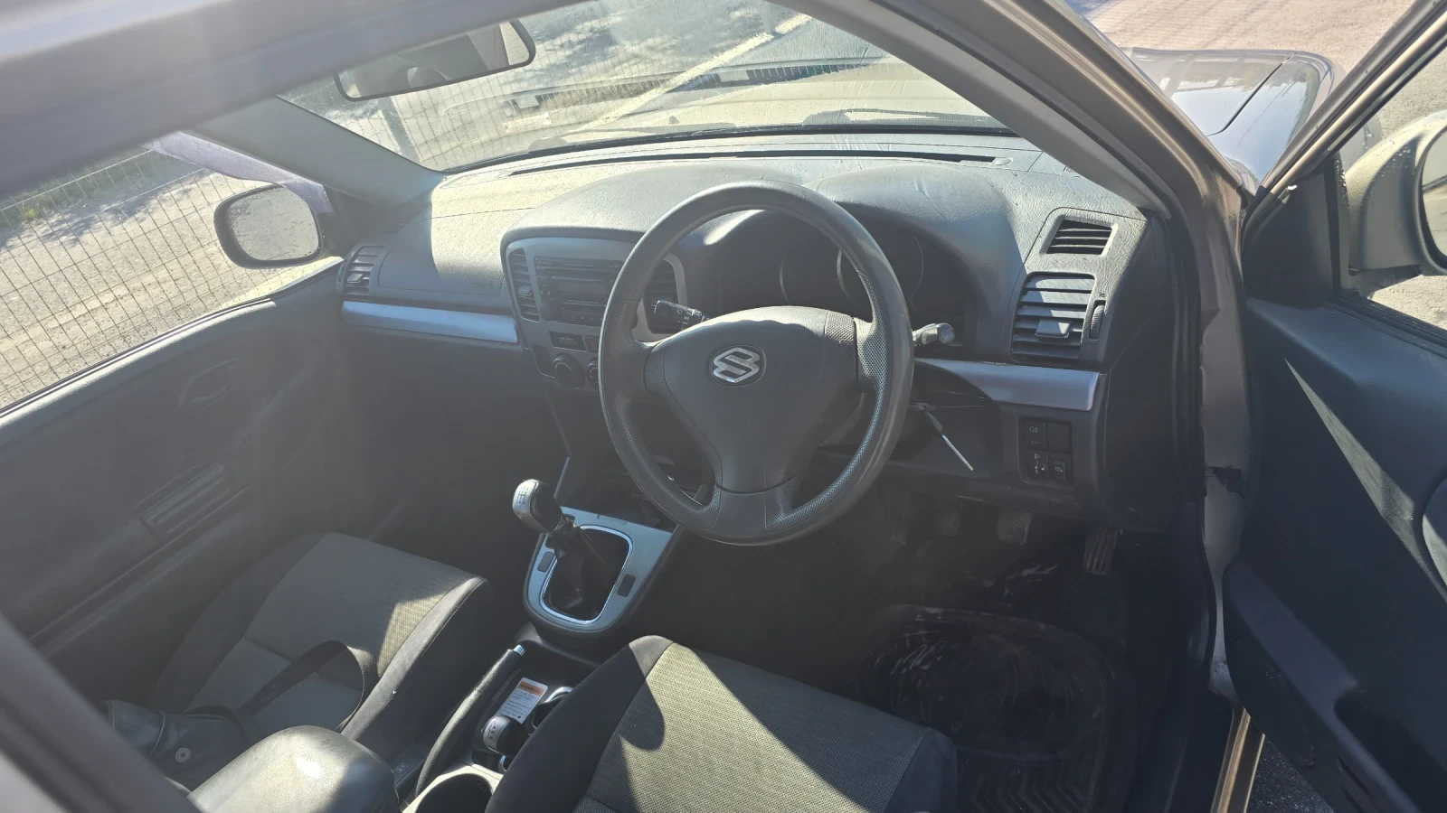 Suzuki Grand vitara 1.6i - изображение 8