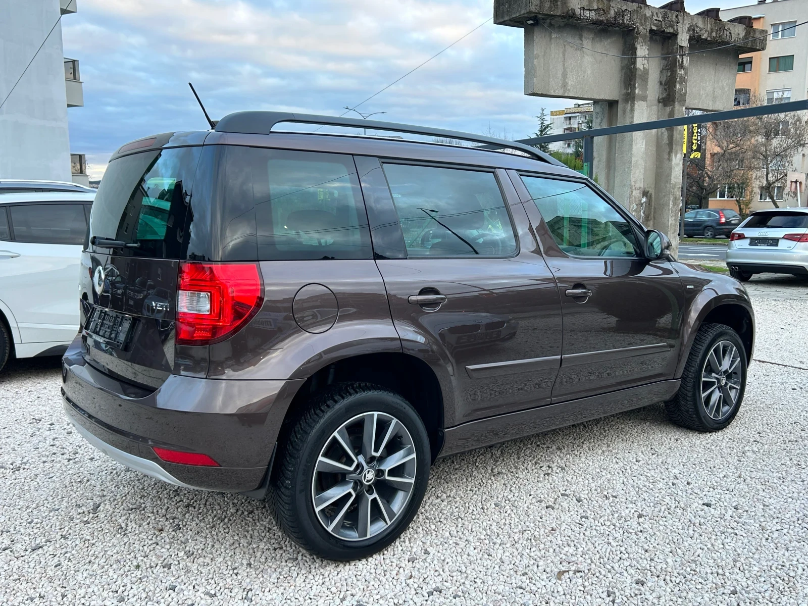 Skoda Yeti 2.0 TDI  - изображение 6