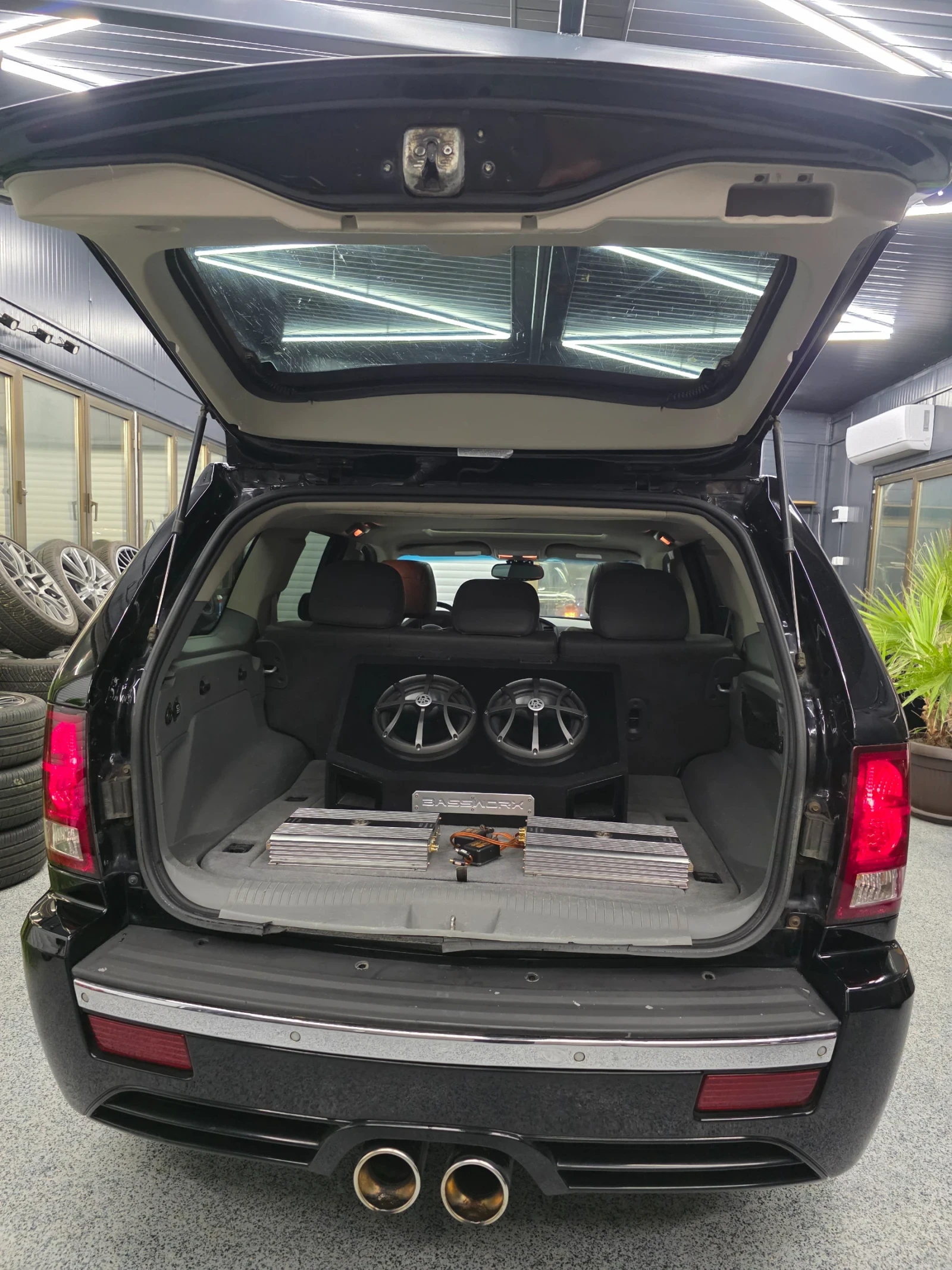 Jeep Grand cherokee SRT 6.1 Hemi Kamera DLS | Mobile.bg � ����������� 11