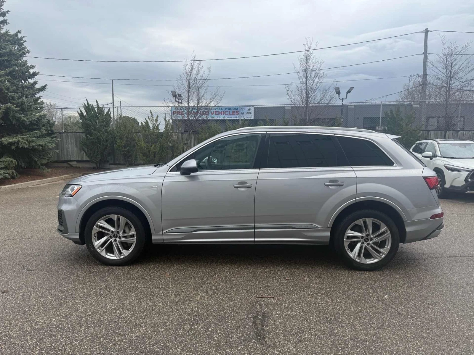 Audi Q7 CARFAX * АВТОКРЕДИТ * ПРОГНОЗНА ЦЕНА ДО БГ, снимка 2 - Автомобили и джипове - 54521264