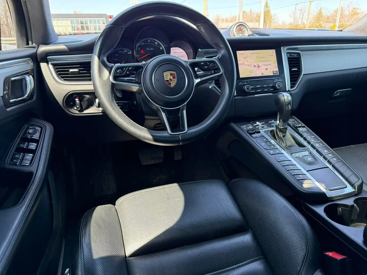 Porsche Macan TURBO AWD V6, снимка 9 - Автомобили и джипове - 54887792