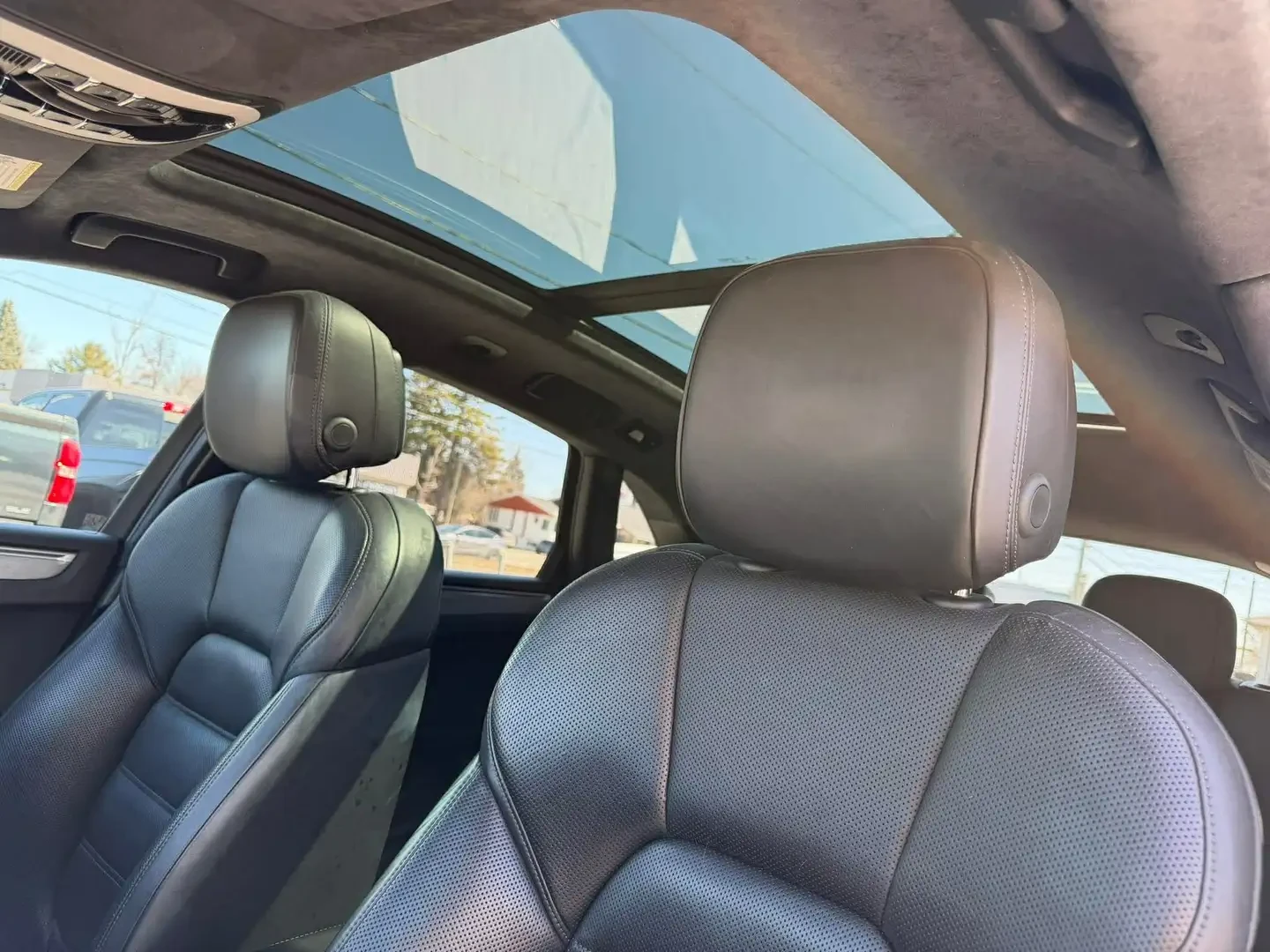 Porsche Macan TURBO AWD V6, снимка 10 - Автомобили и джипове - 54887792