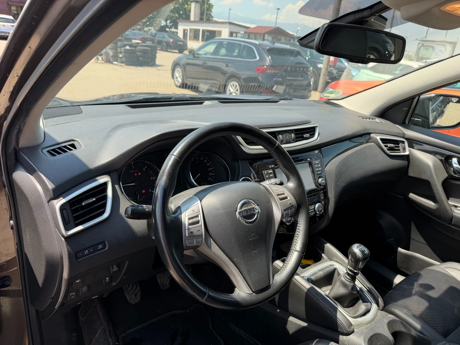 Nissan Qashqai 1.6DCI 4X4 KOJA/NAVI/KAMERA EURO 6, снимка 12 - Автомобили и джипове - 55101596