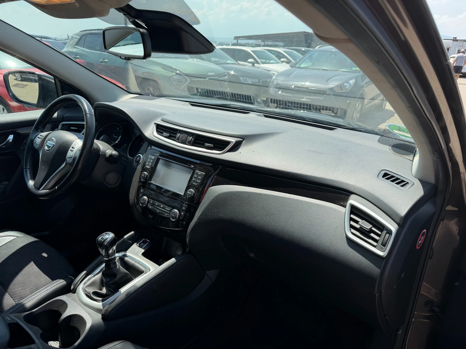 Nissan Qashqai 1.6DCI 4X4 KOJA/NAVI/KAMERA EURO 6, снимка 10 - Автомобили и джипове - 55101596