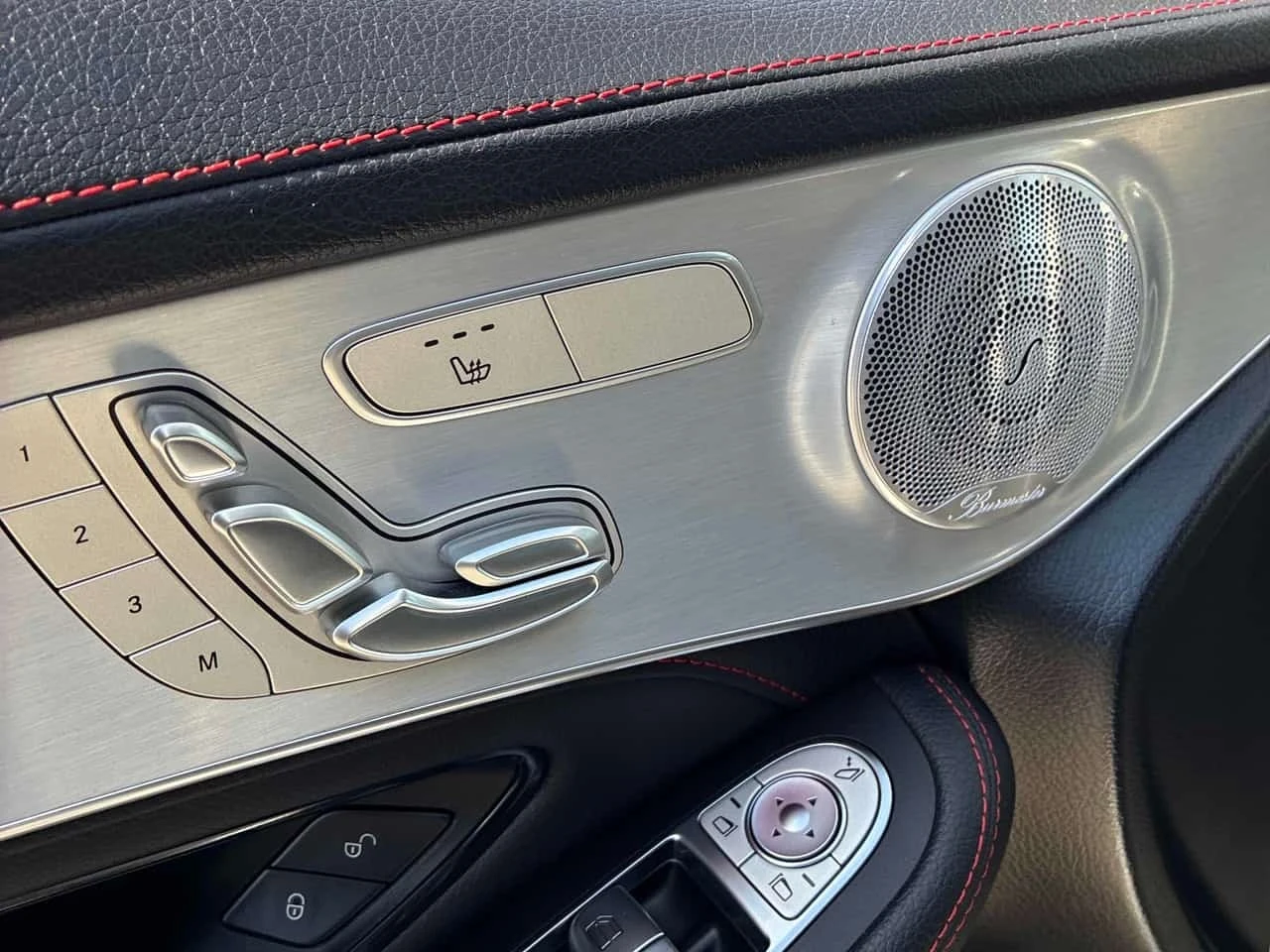 Mercedes-Benz GLC 43 AMG ALCANTARA| BURMESTER| PANO| 360| HUD| , снимка 16 - Автомобили и джипове - 56193526