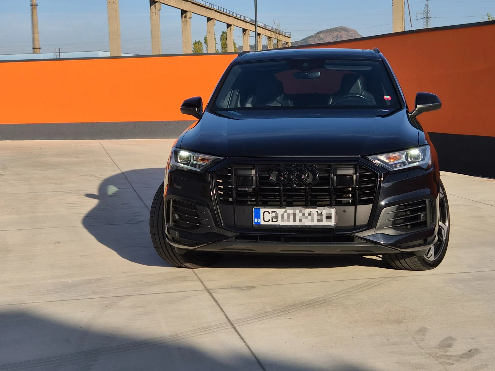Audi Q7, снимка 2 - Автомобили и джипове - 56442623