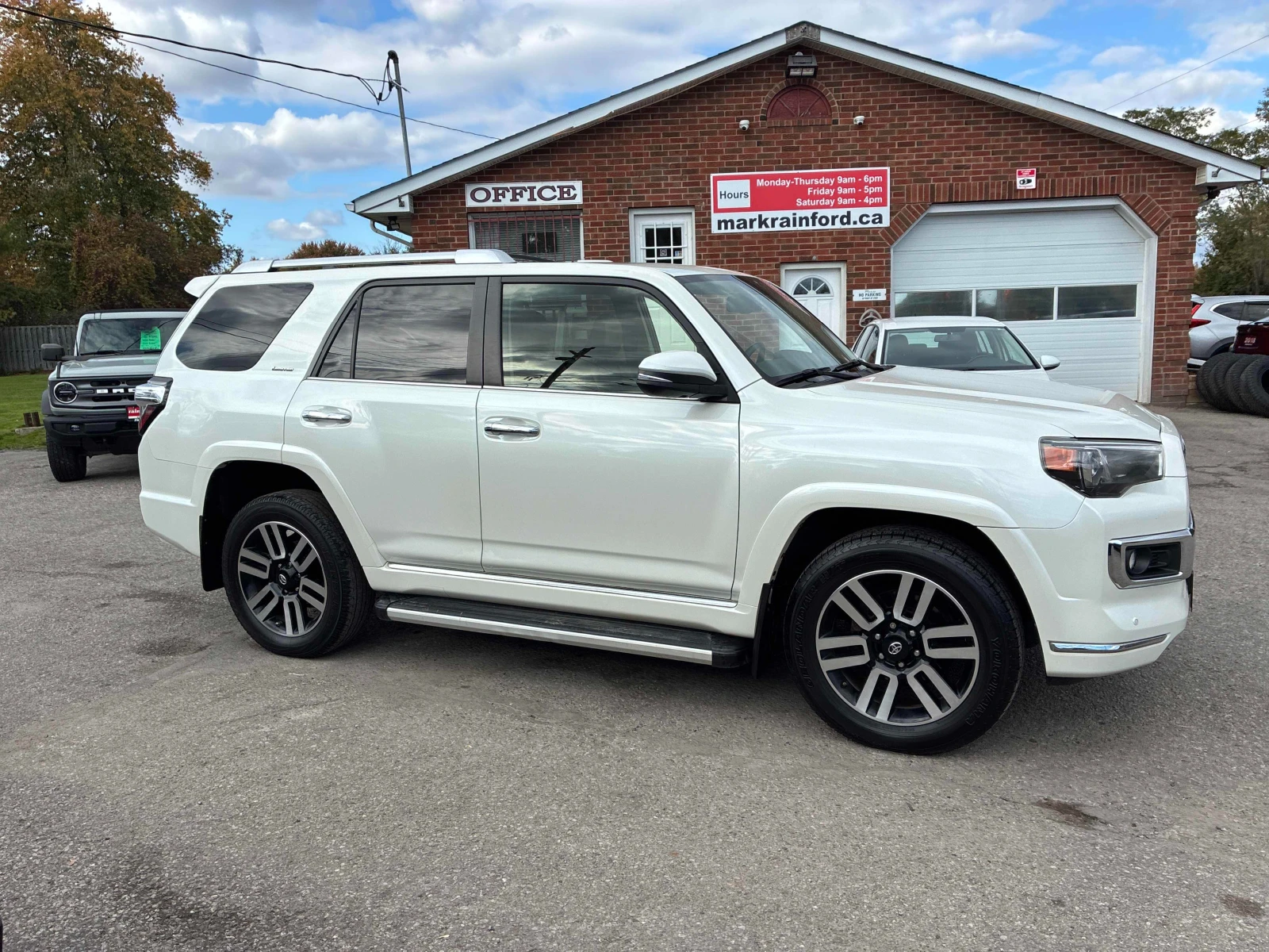 Toyota 4runner SR5 AWD 4.0L * FULL MAX* , снимка 4 - Автомобили и джипове - 56652796