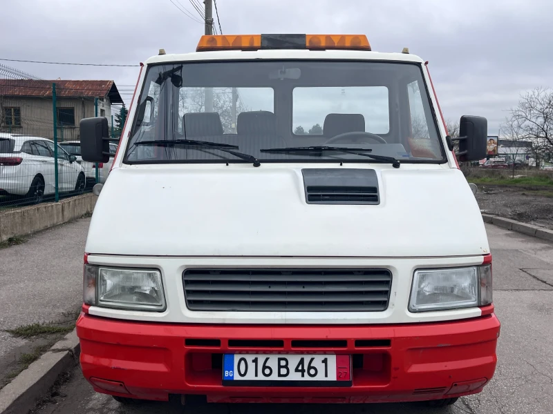 Iveco Daily 2.5TD - ПЪТНА ПОМОЩ, снимка 2 - Камиони - 52701381