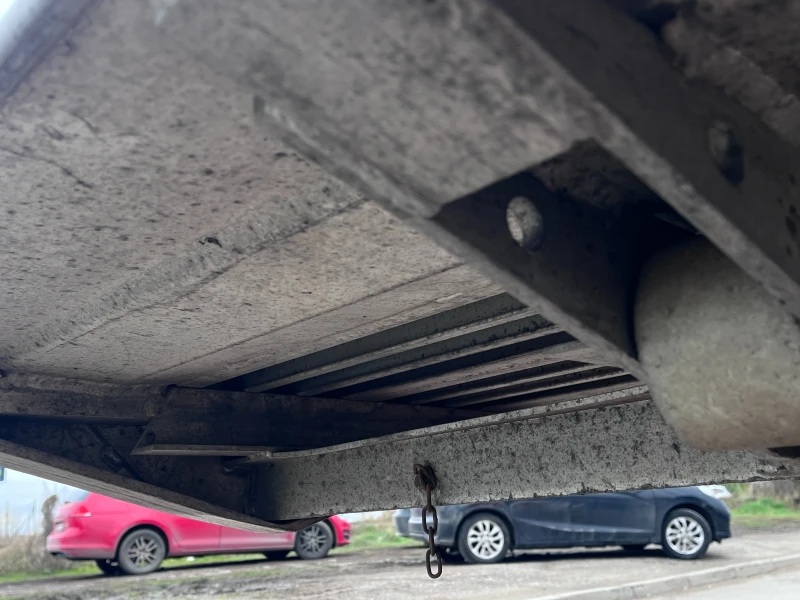 Iveco Daily 2.5TD - ПЪТНА ПОМОЩ, снимка 13 - Камиони - 52701381