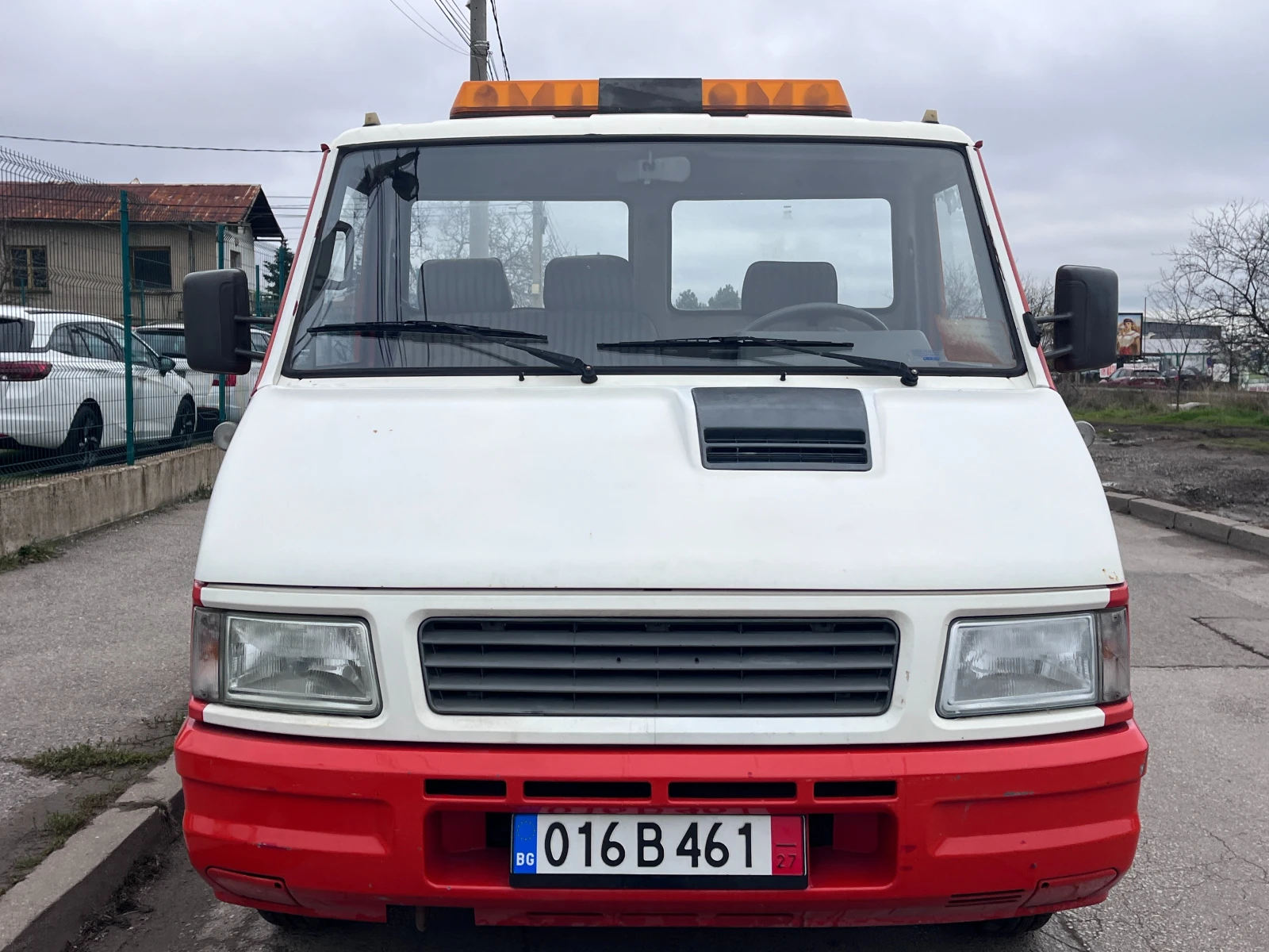 Iveco Daily 2.5TD - ПЪТНА ПОМОЩ - изображение 2