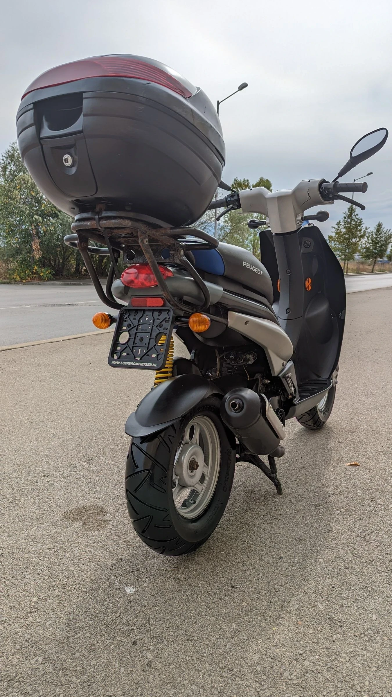 Peugeot Ludix 49cc 2T * РЕГИСТРИРАН* 2007г. - изображение 5