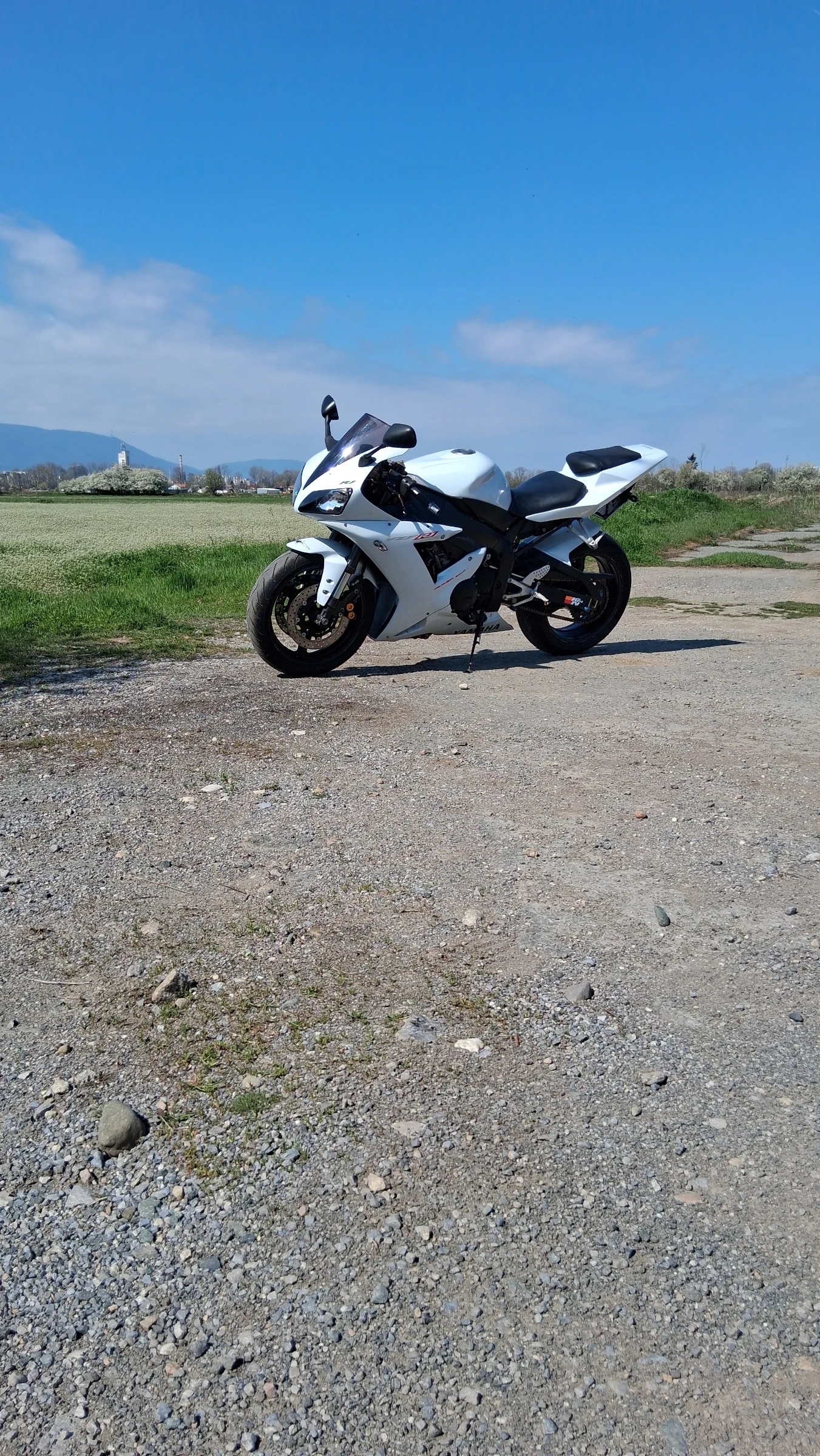 Yamaha YZF-R1 1000, снимка 2 - Мотоциклети и мототехника - 54670201