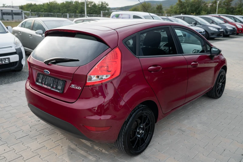 Ford Fiesta 1.25* 82кс* бензин, снимка 8 - Автомобили и джипове - 47275336