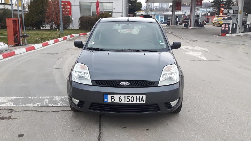 Ford Fiesta, снимка 3 - Автомобили и джипове - 48077247