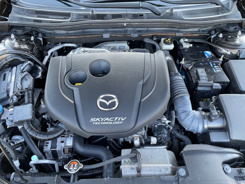 Mazda 3 2.2 AUT. NAVI ШВЕЙЦАРИЯ, снимка 12 - Автомобили и джипове - 48486499