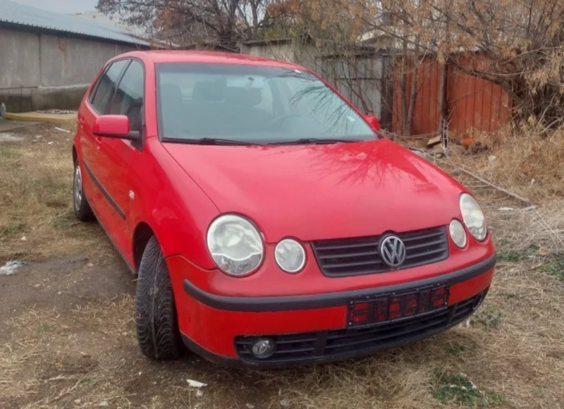 VW Polo Бензин , снимка 2 - Автомобили и джипове - 48509787