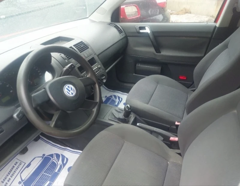 VW Polo Бензин , снимка 5 - Автомобили и джипове - 48509787