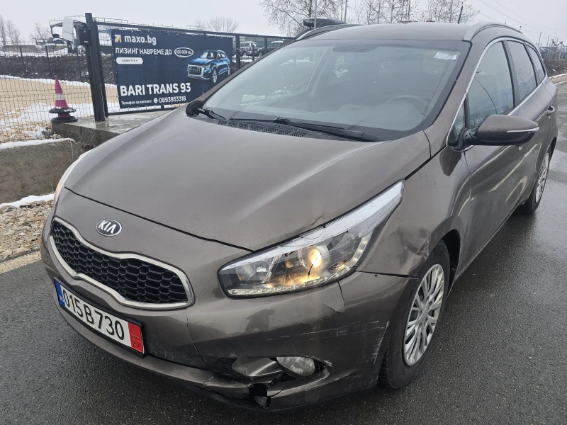 Kia Ceed 1.6CRDi/NAVI/KAMERA, снимка 1 - Автомобили и джипове - 48695308