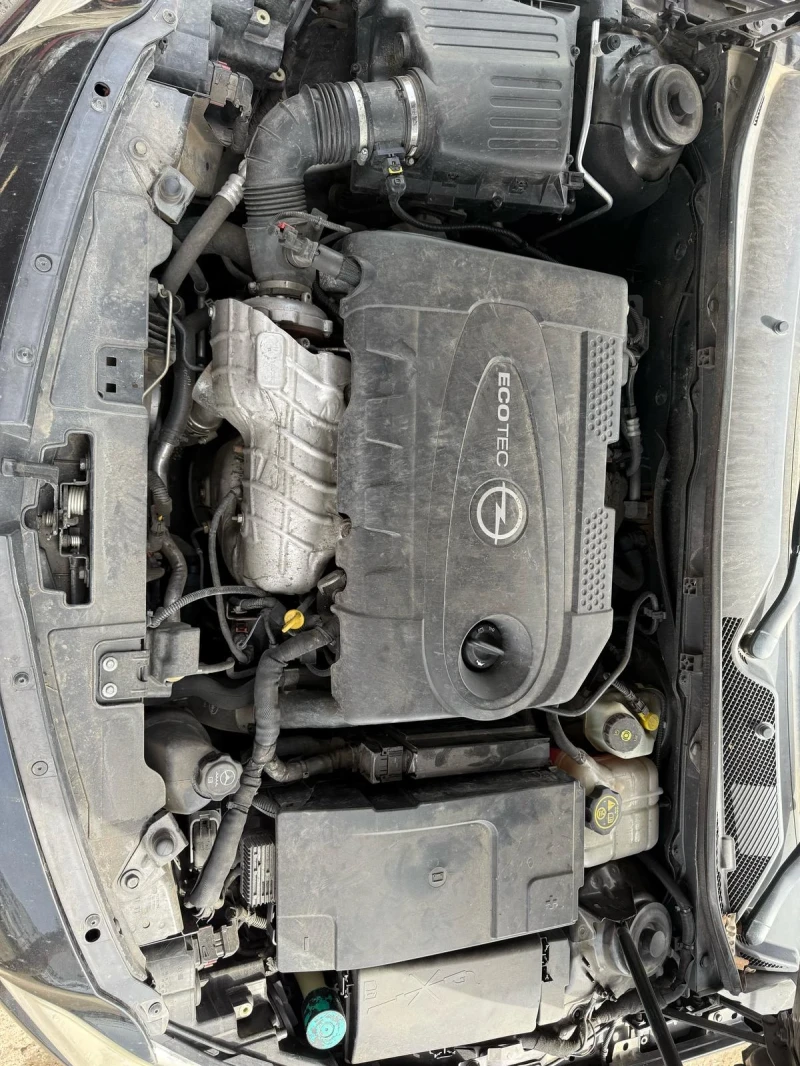 Opel Insignia ДИЗЕЛ, снимка 5 - Автомобили и джипове - 52167603