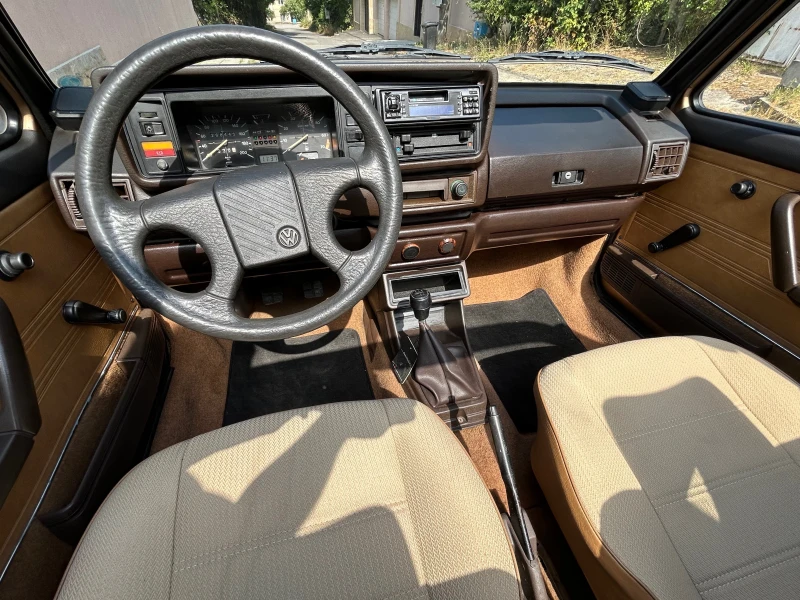VW Golf 1 cabriolet, снимка 13 - Автомобили и джипове - 51279686