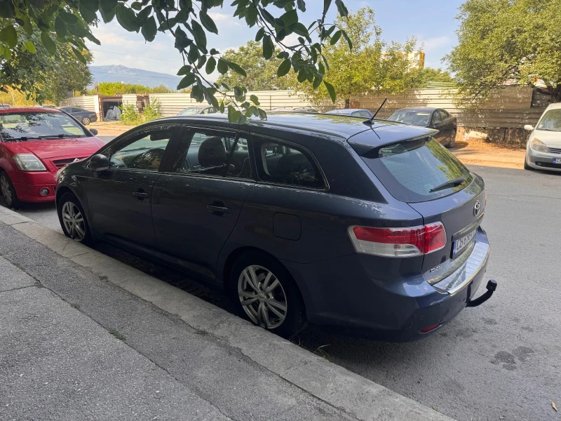 Toyota Avensis, снимка 3 - Автомобили и джипове - 52161788