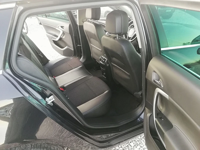 Opel Insignia 2.0CDTI KLI NAVI IT., снимка 12 - Автомобили и джипове - 52208419