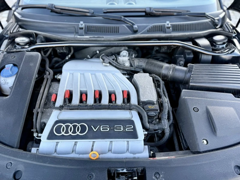 Audi Tt 3.2 4x4 АВТОМАТИК, снимка 17 - Автомобили и джипове - 52498404