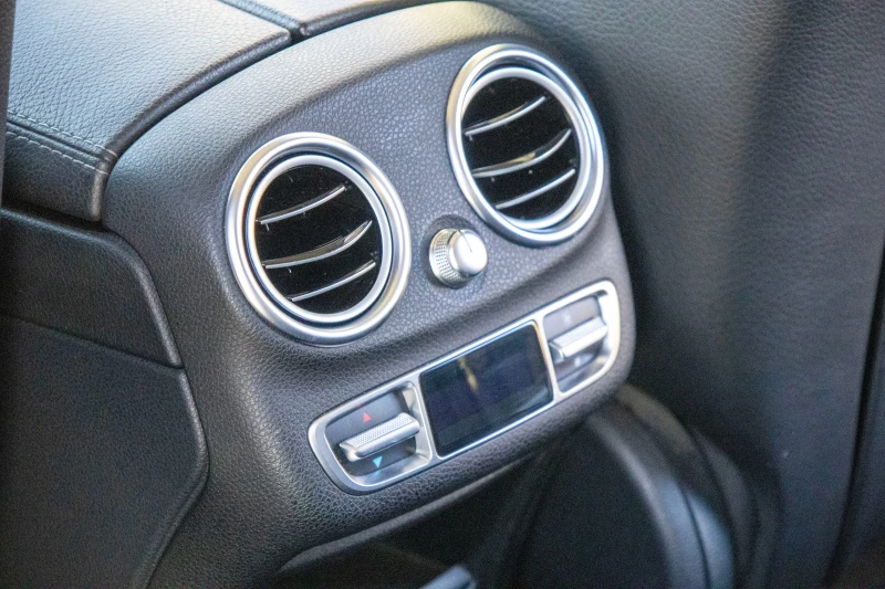 Mercedes-Benz C 250, снимка 16 - Автомобили и джипове - 52656230