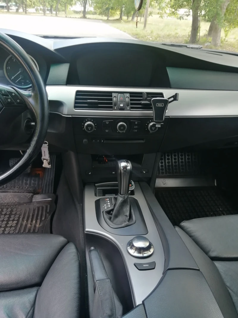 BMW 530 530d, снимка 11 - Автомобили и джипове - 52922257