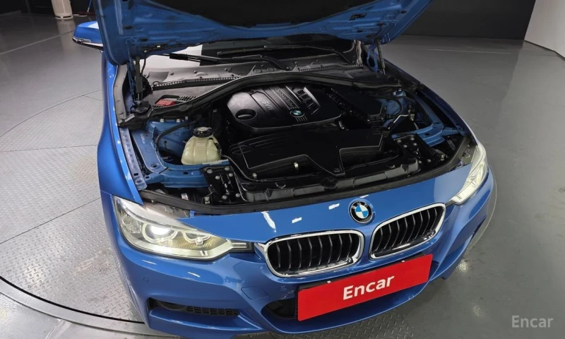 BMW 320, снимка 6 - Автомобили и джипове - 53248944