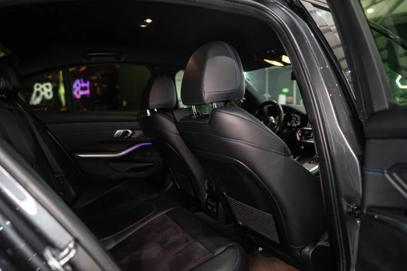 BMW 330 D XDRIVE FULL M PACK LED NAVI RECARO ЛИЗИНГ 100% , снимка 15 - Автомобили и джипове - 53364207