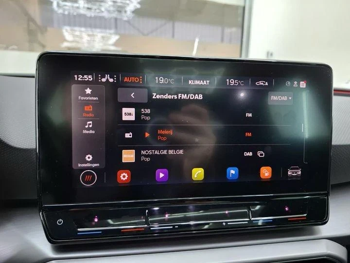 Seat Leon FR / 1.5 TSI, снимка 9 - Автомобили и джипове - 53184418