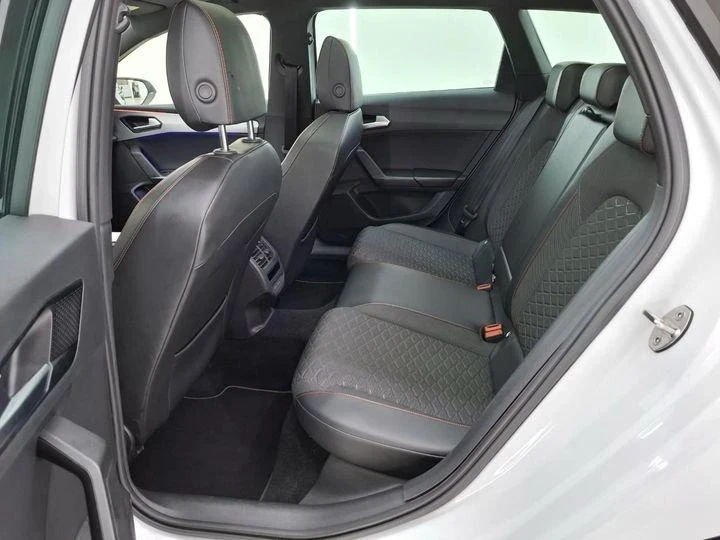 Seat Leon FR / 1.5 TSI, снимка 6 - Автомобили и джипове - 53184418