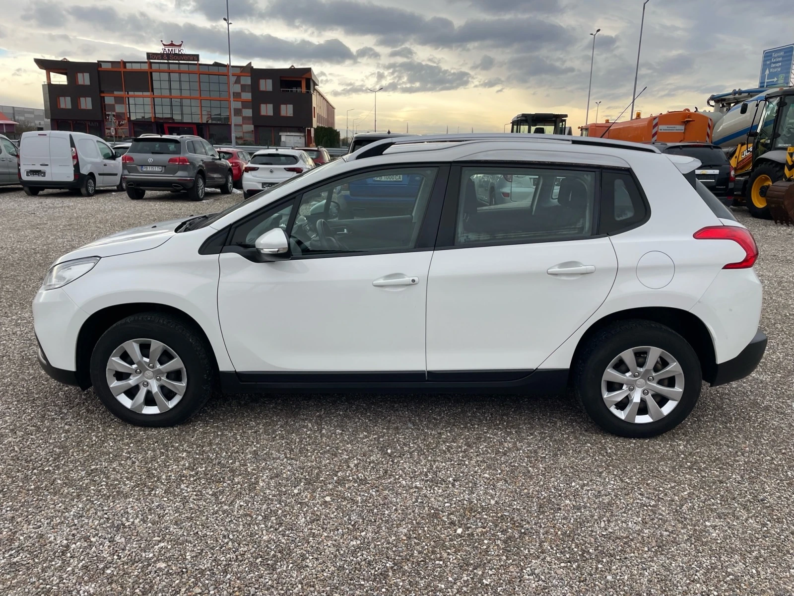 Peugeot 2008 1.2 VTi - изображение 4