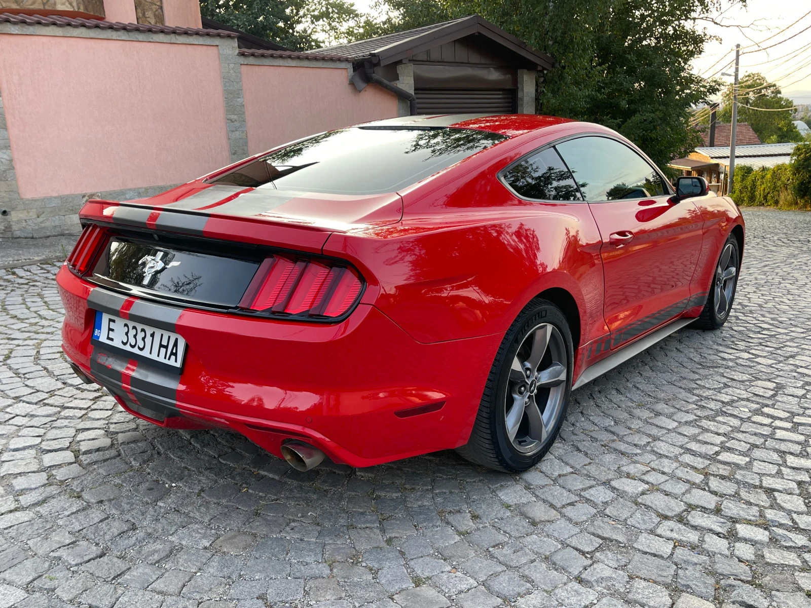 Ford Mustang VI, 3.7 V6, 304Hp, 6 ръчни скорости. 123000 Км! - изображение 7