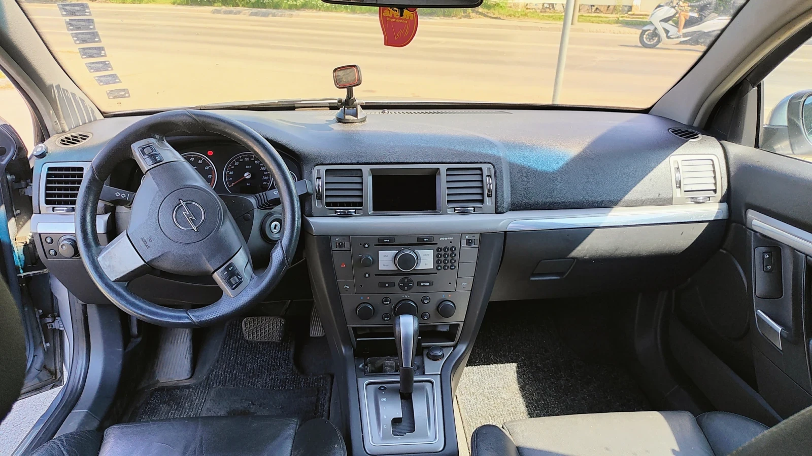 Opel Signum 2.8 TURBO - изображение 2