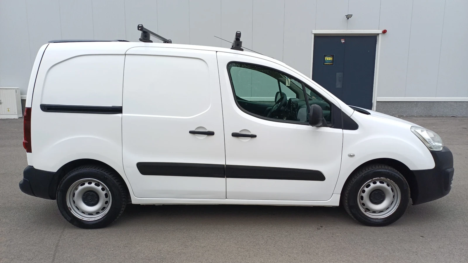 Citroen Berlingo 1.6HDI EURO 6B 3-места ЛИЗИНГ - изображение 5