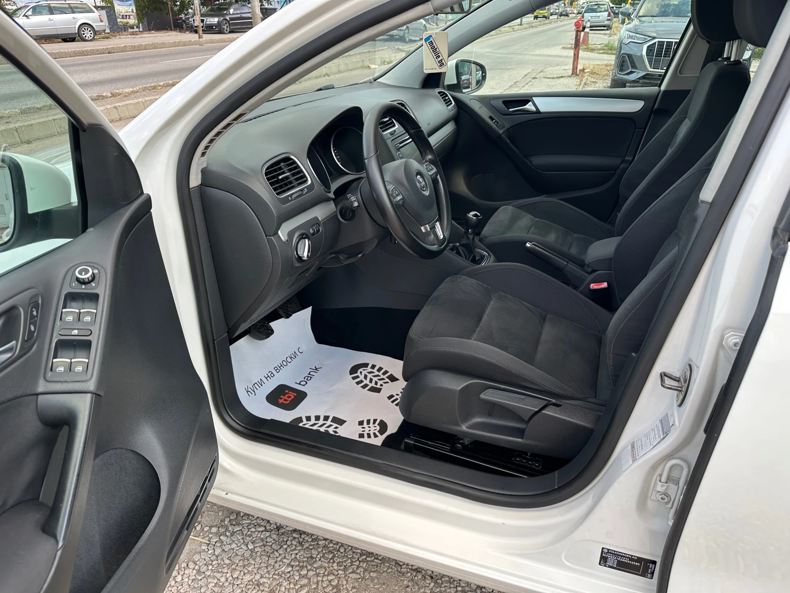 VW Golf 1.6TDI* HiGHLiNE - изображение 9