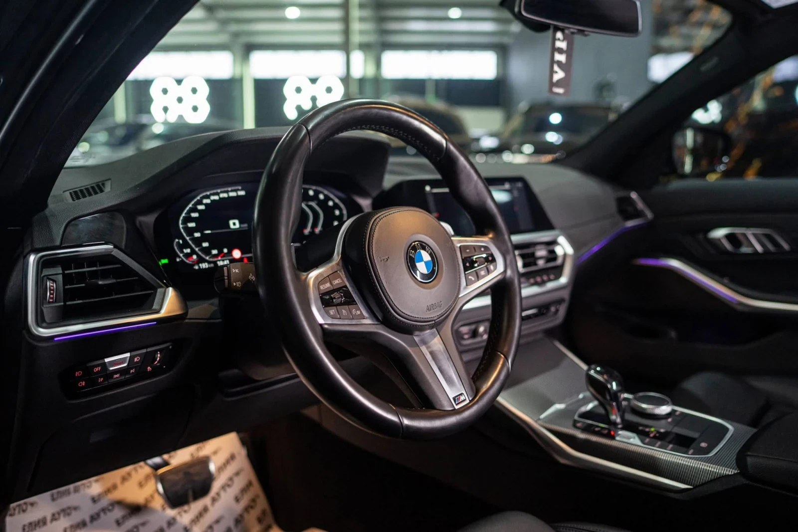 BMW 330 D XDRIVE FULL M PACK LED NAVI RECARO ������ 100%  | Mobile.bg � ����������� 12