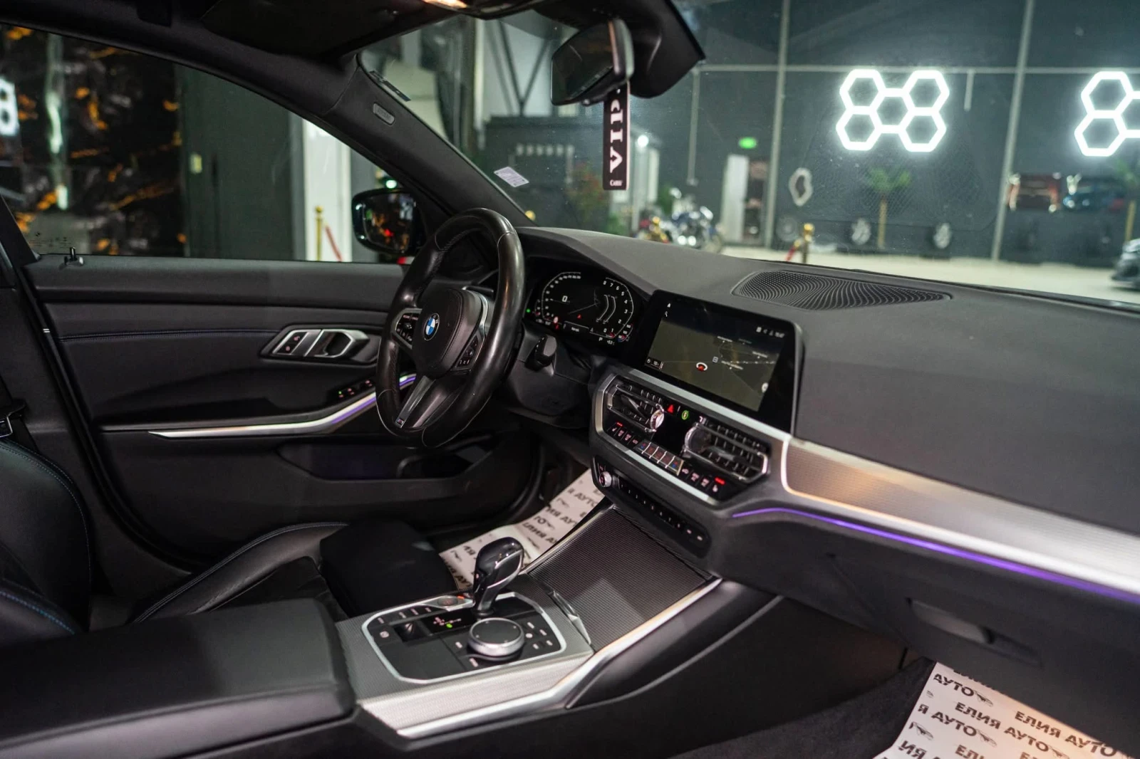 BMW 330 D XDRIVE FULL M PACK LED NAVI RECARO ������ 100%  | Mobile.bg � ����������� 13