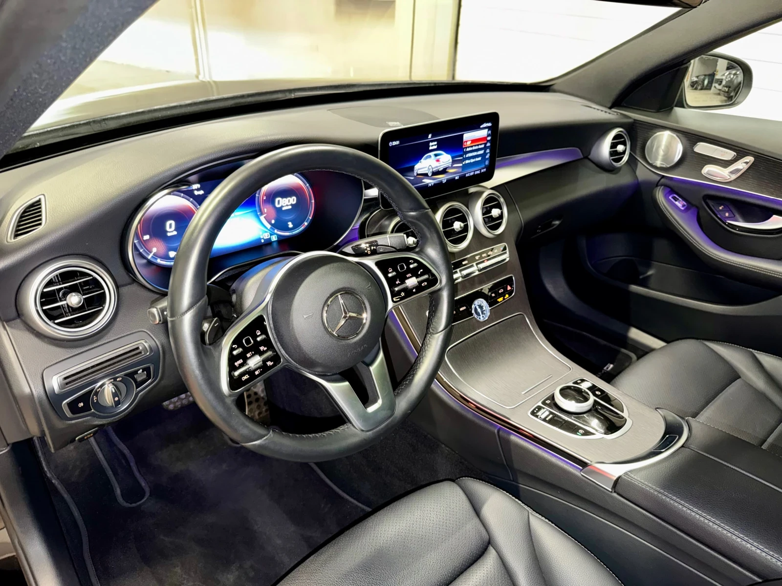 Mercedes-Benz C 300 4 Matic, AMG пакет, Burmester, нов внос Америка - изображение 8